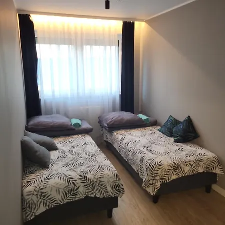 Apartment Komfortowy Dla 7 Osob Ch Arena, Prywatny Parking Gliwice