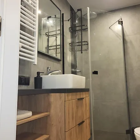 Apartment Komfortowy Dla 7 Osob Ch Arena, Prywatny Parking