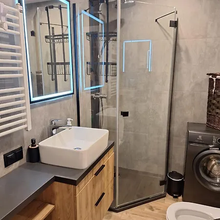 Apartment Komfortowy Dla 7 Osob Ch Arena, Prywatny Parking